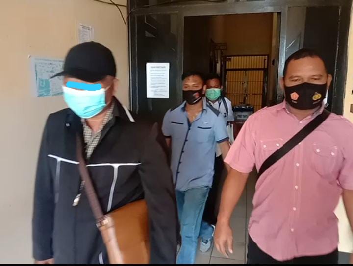 Polres Talaud Serahkan Kasus Korupsi Dana Bansos SMA 2 Beo ke Kejari Talaud